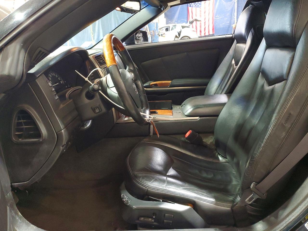 Cadillac XLR