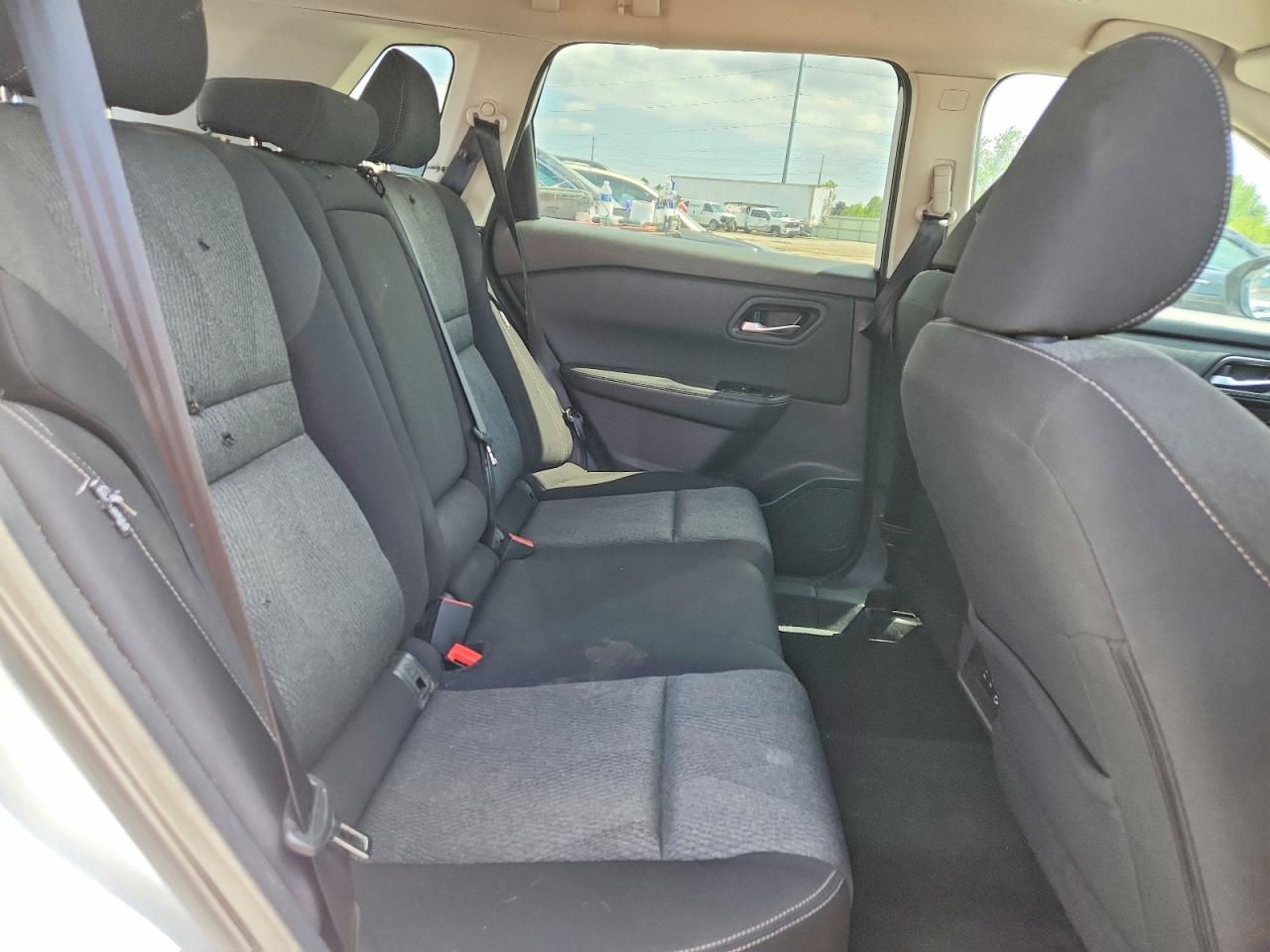Nissan Rogue Sv