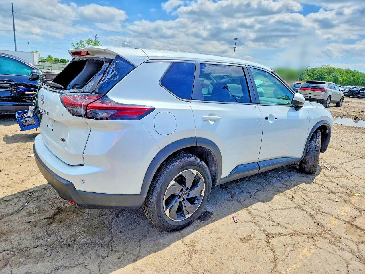 Nissan Rogue Sv