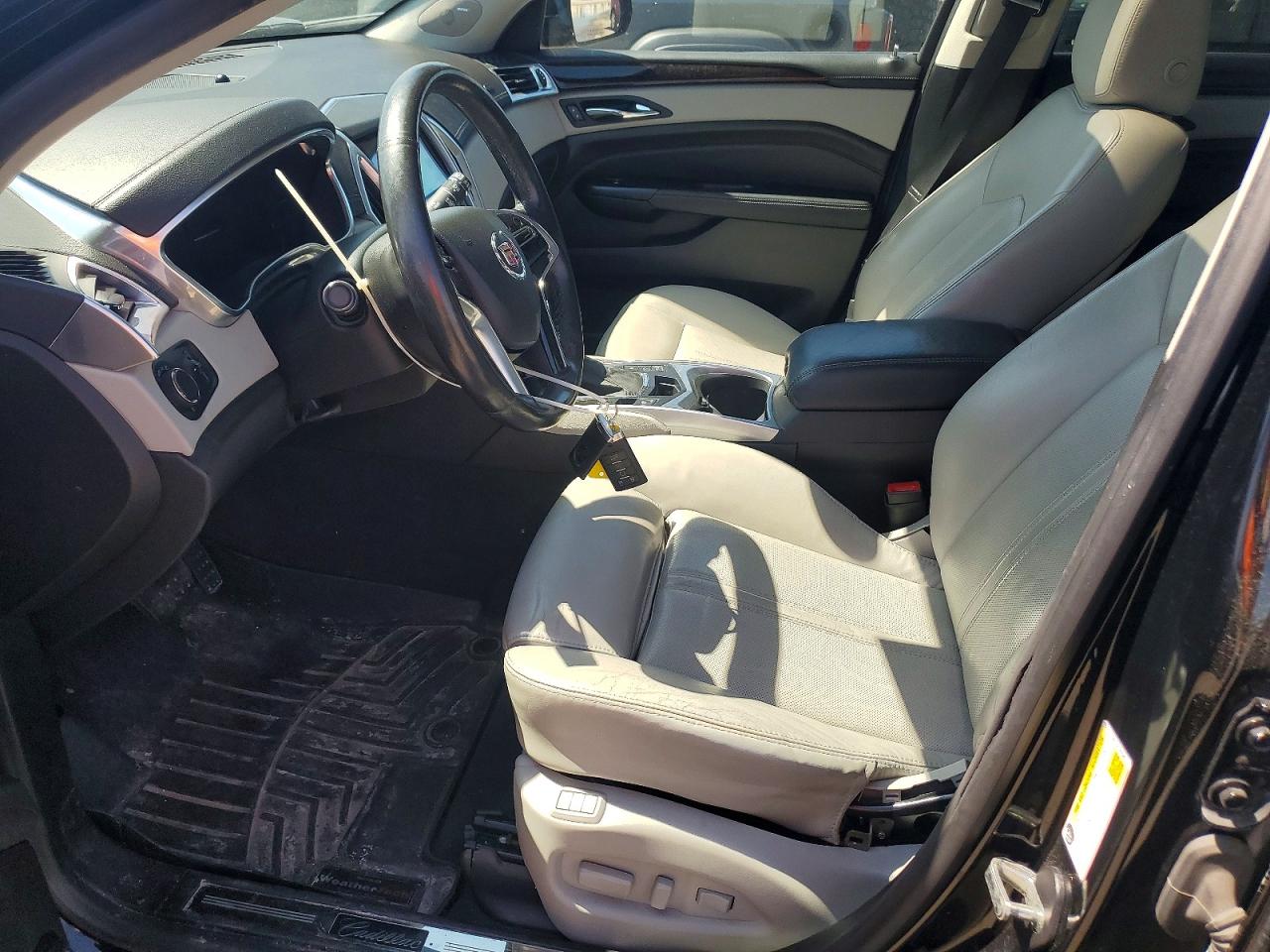 Cadillac SRX Luxury Collection