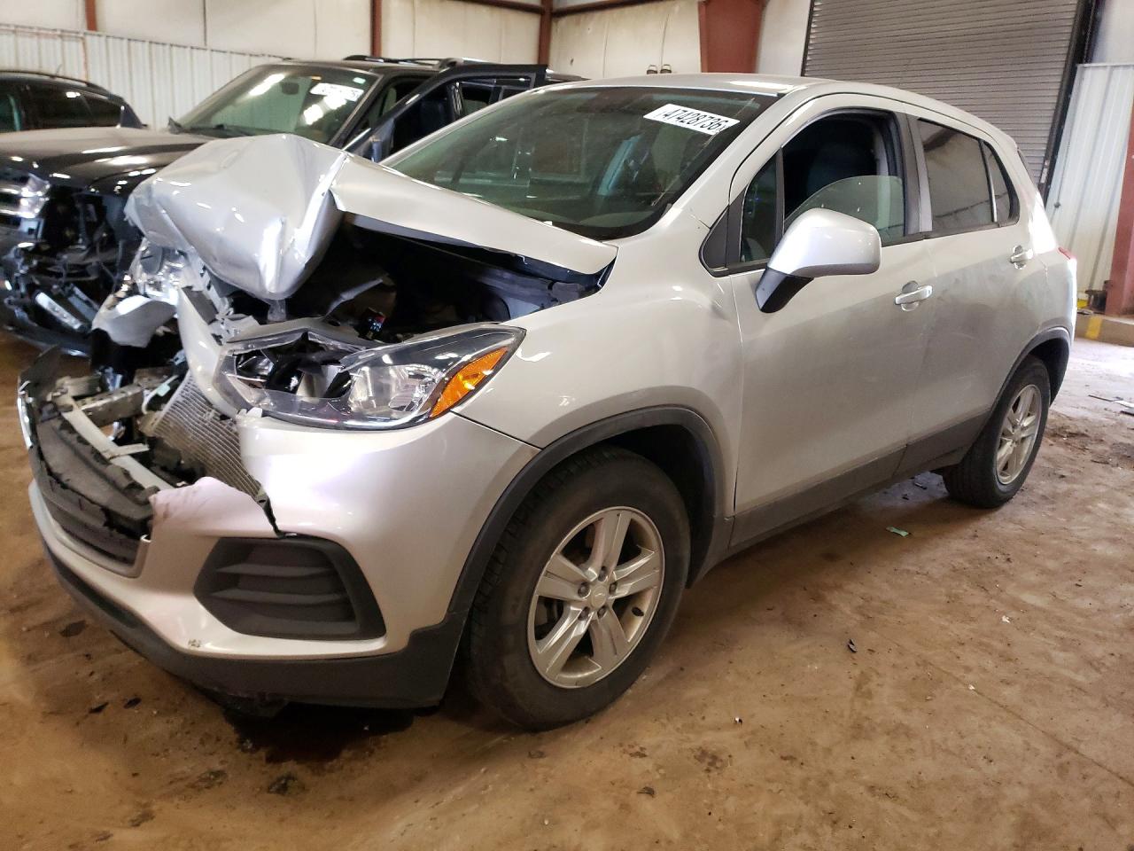Salvage Chevrolet Trax Image