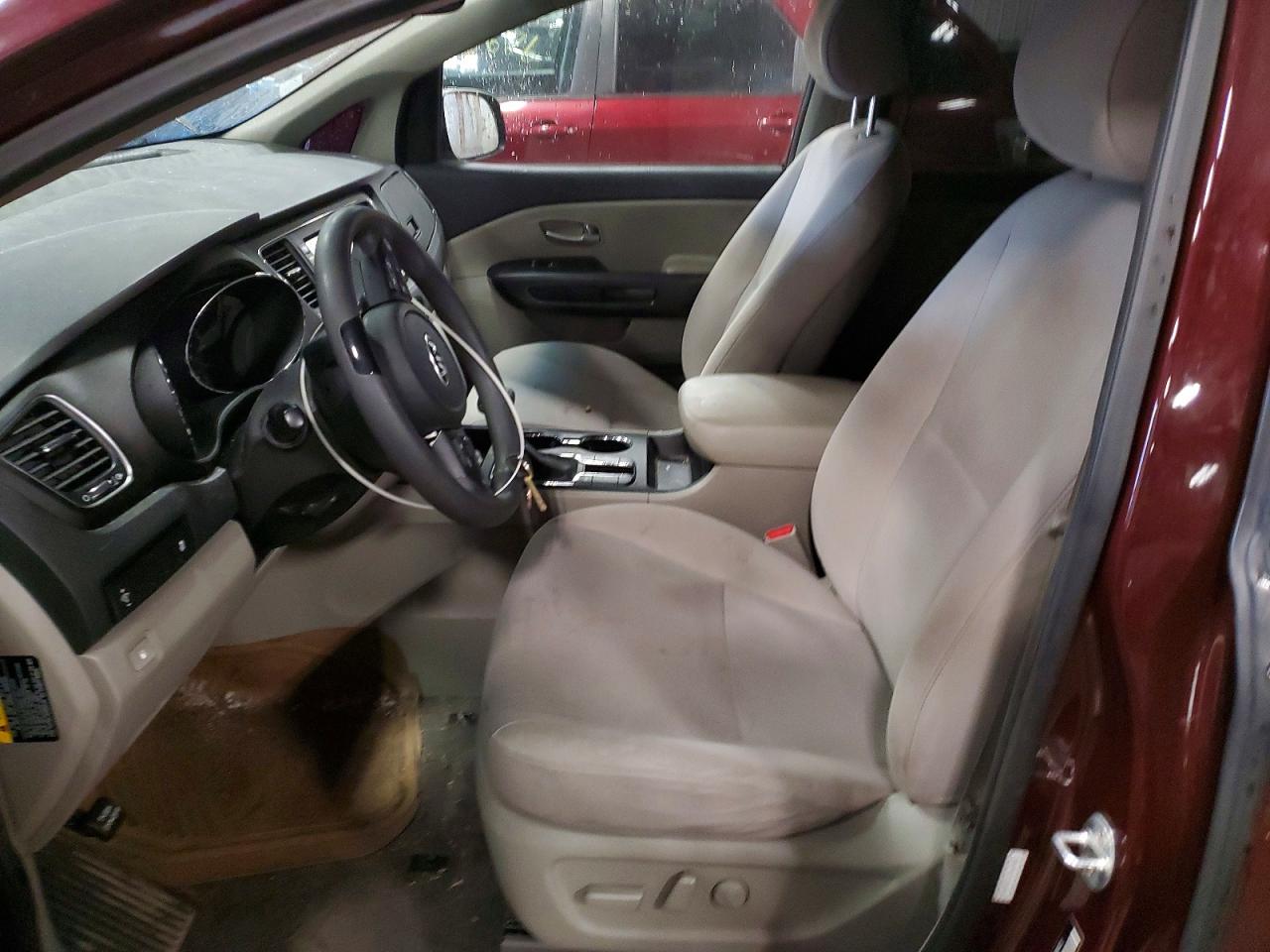 Kia Sedona Lx