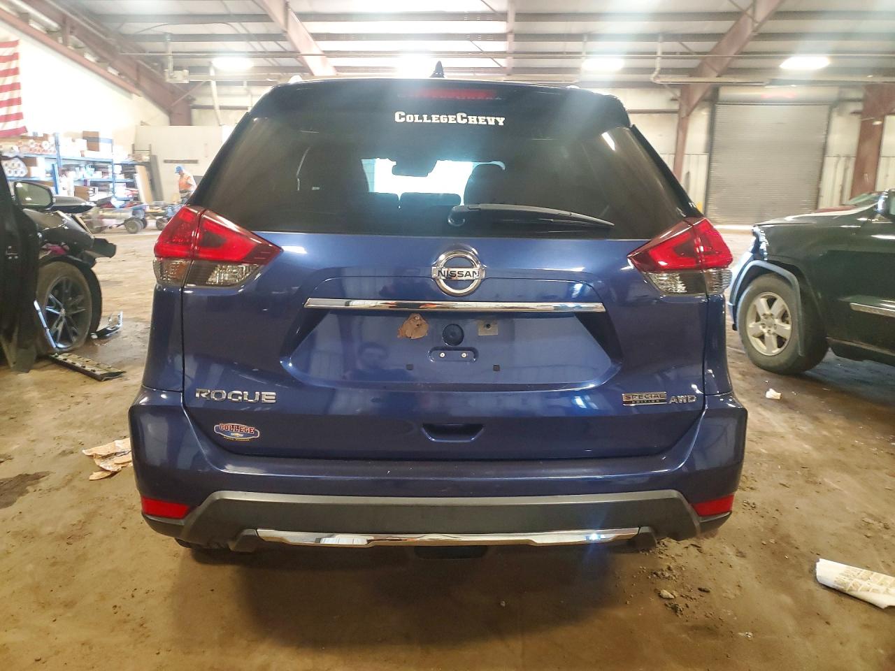 Nissan Rogue S