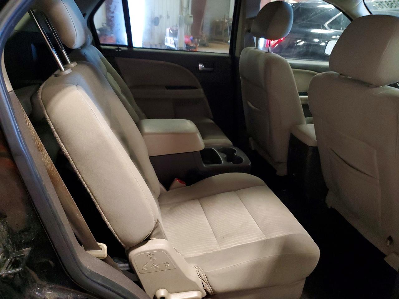 Ford Taurus Sel
