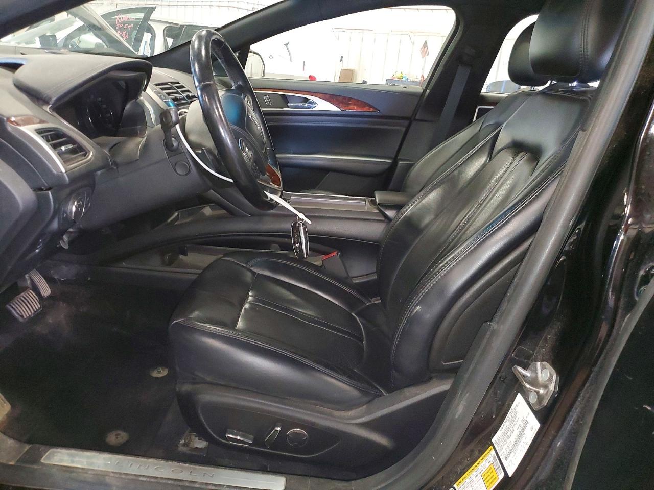 Lincoln MKZ Reserve