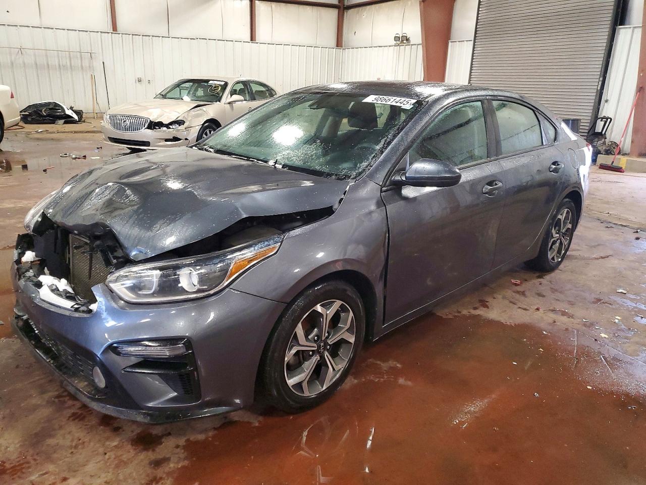 Salvage Kia Forte Image