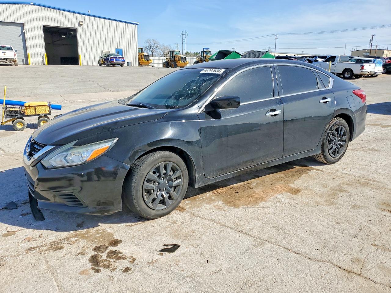 Salvage Nissan Altima Image