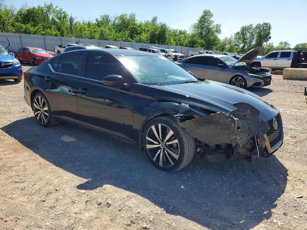 Nissan Altima Sr