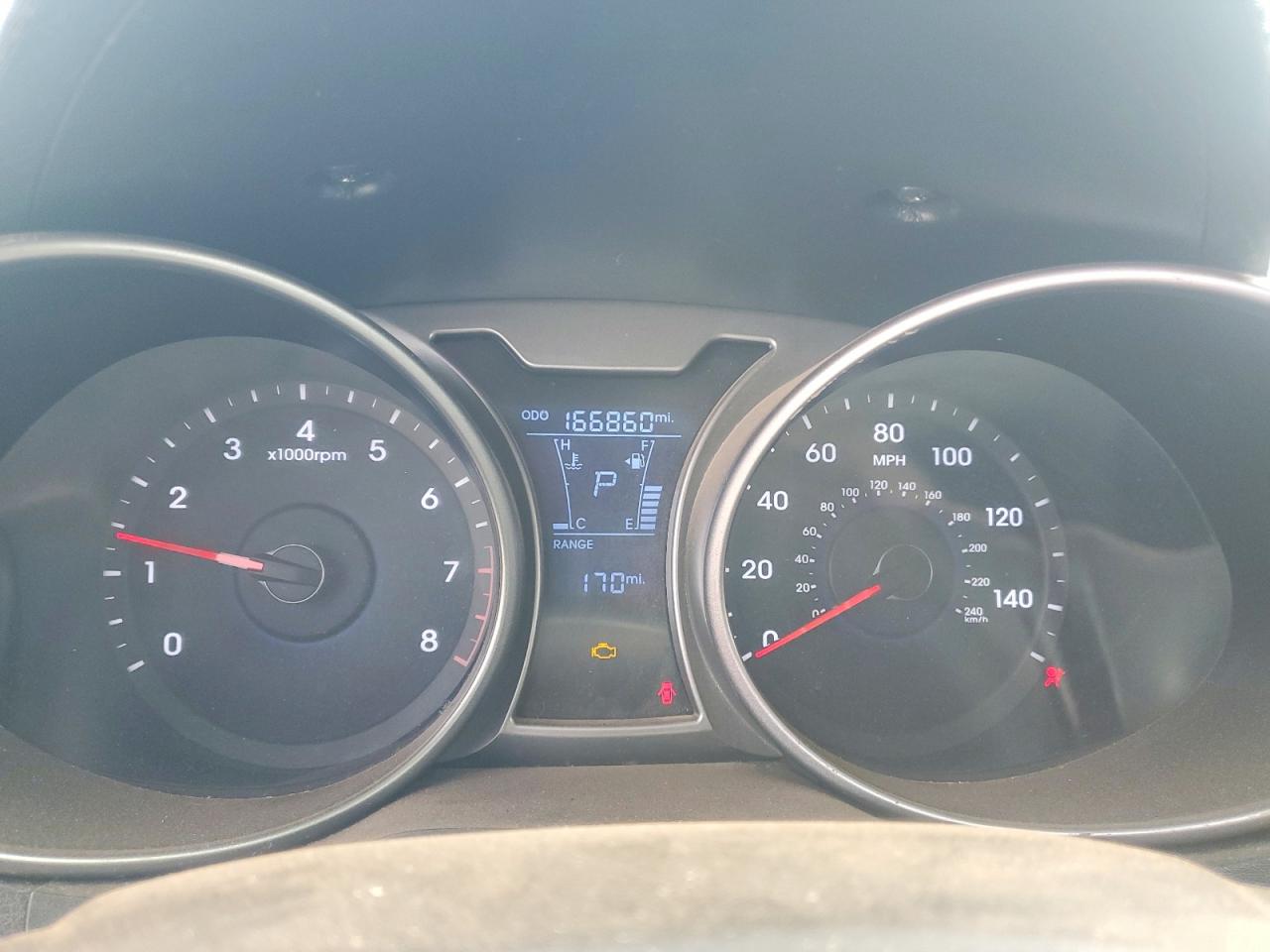 Hyundai VELOSTER Base