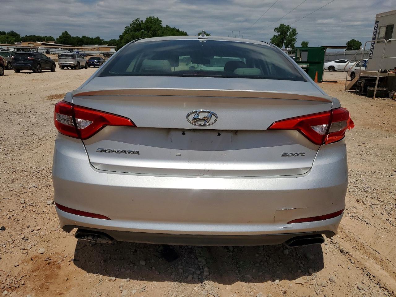 Hyundai SONATA Sport