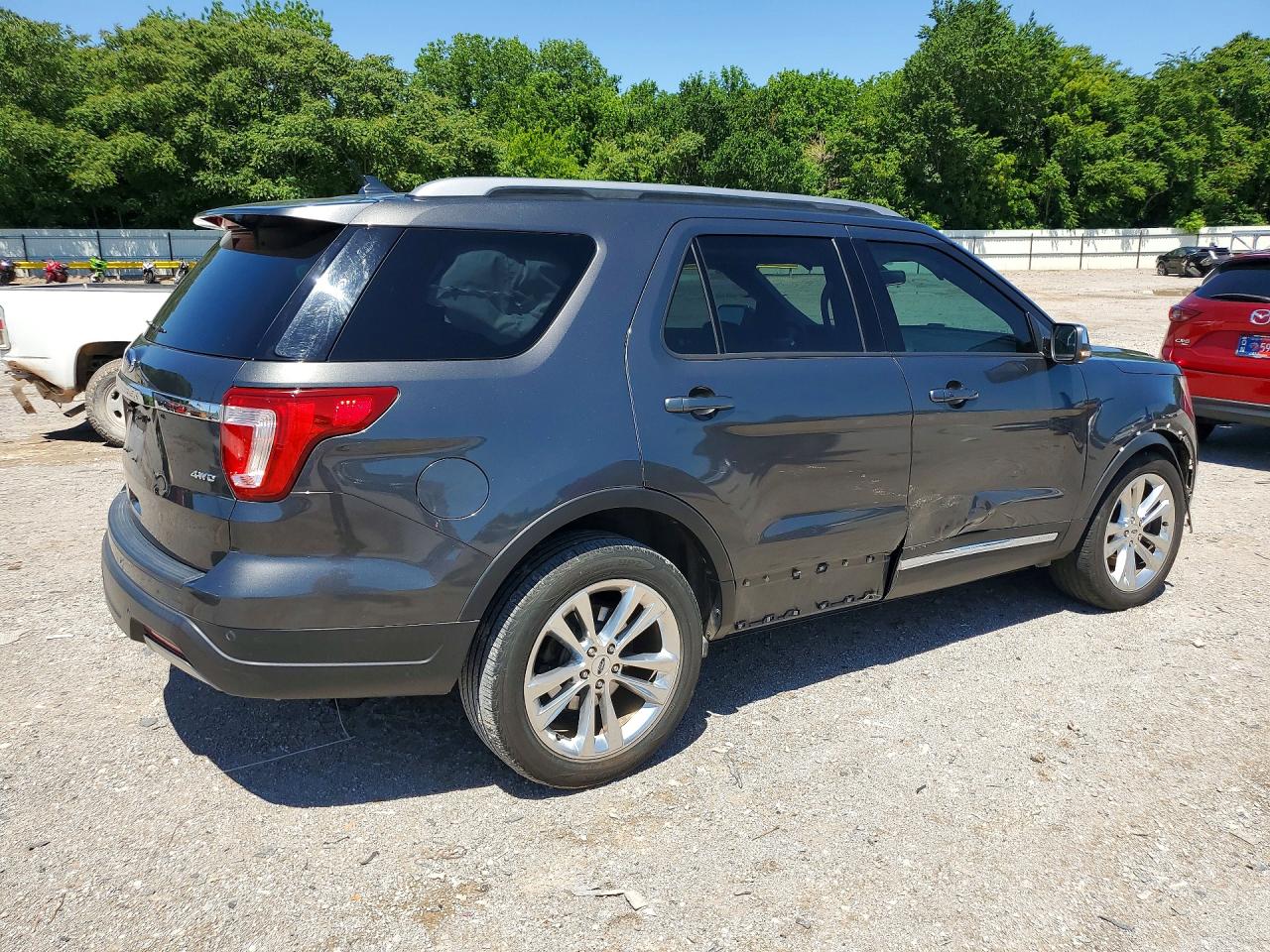 Ford Explorer Xlt