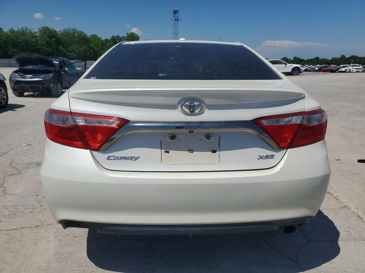 Toyota Camry Xse