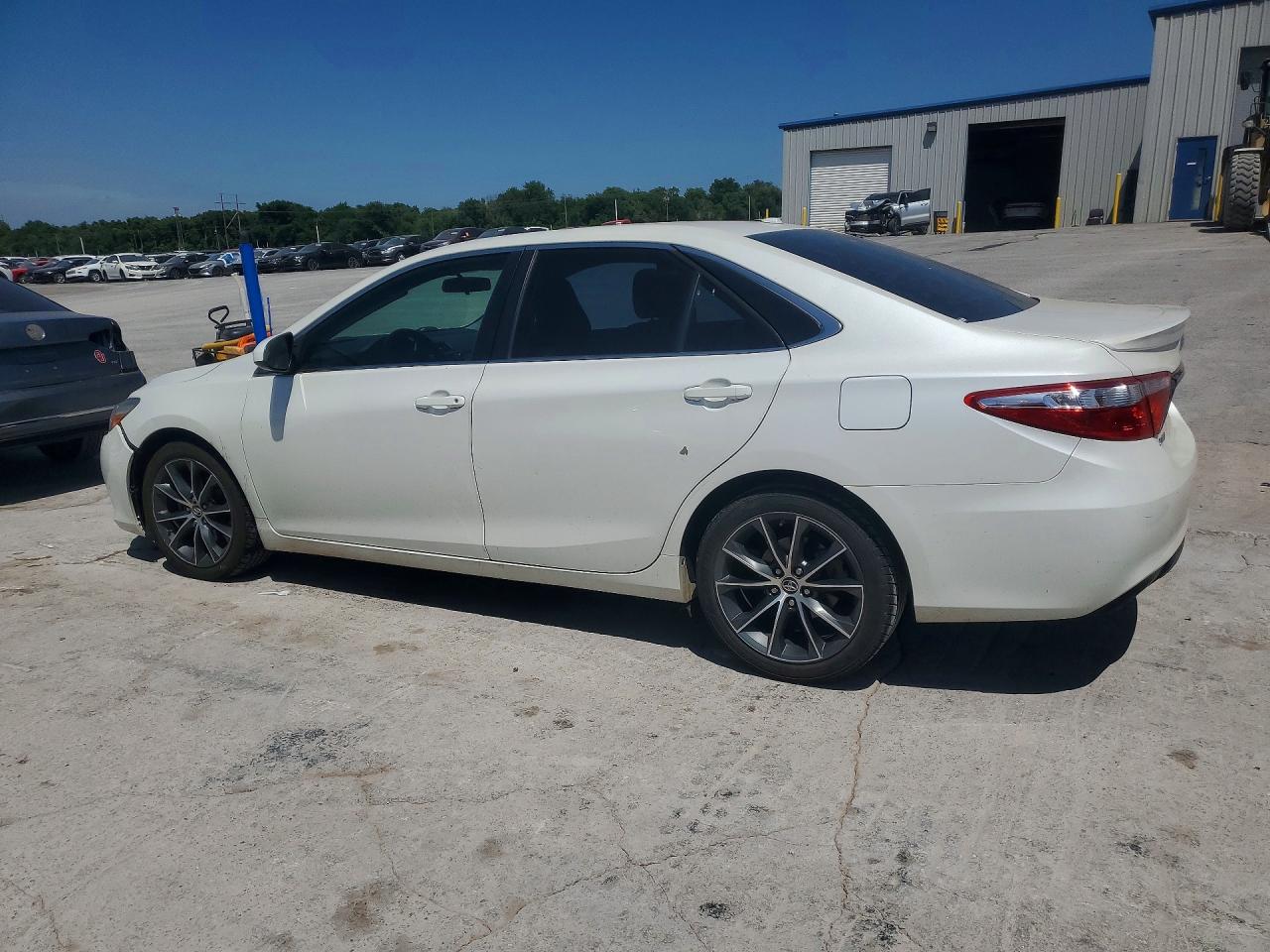 Toyota Camry Xse