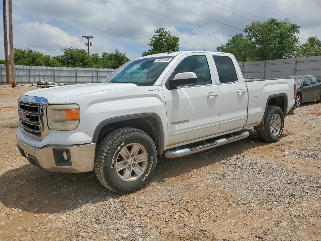 Salvage GMC Sierra Image