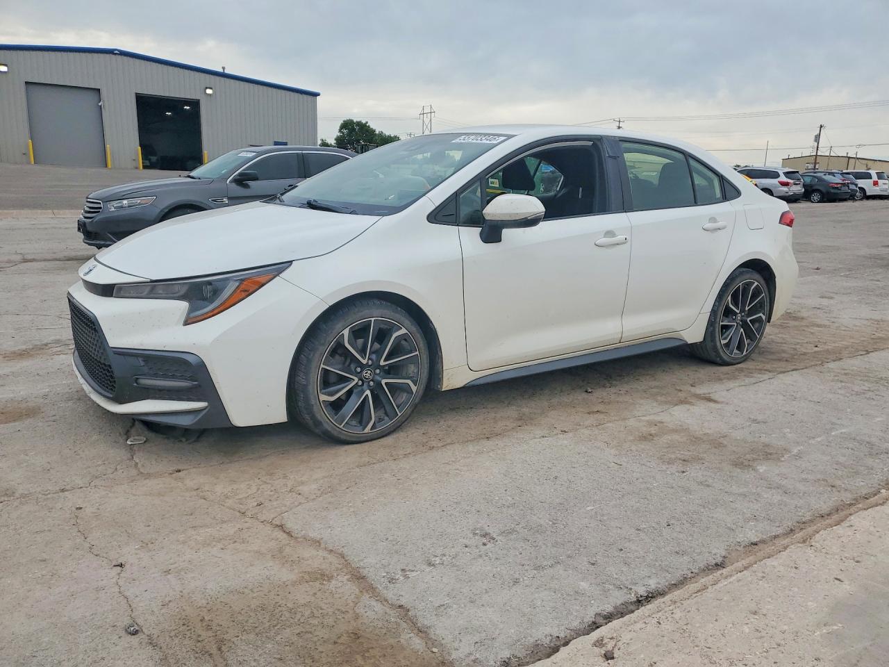 Salvage Toyota Corolla Image
