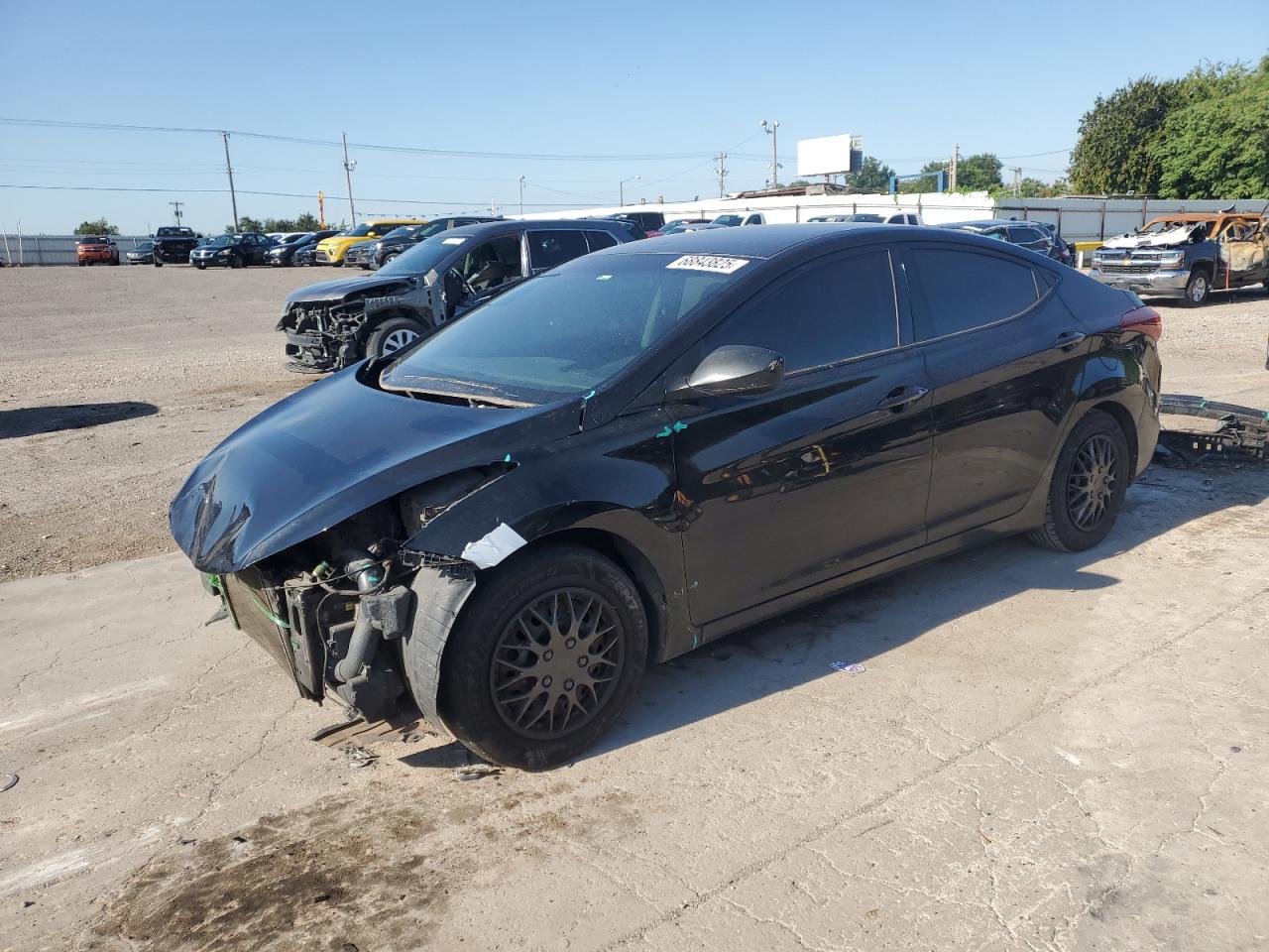 Salvage Hyundai ELANTRA Image