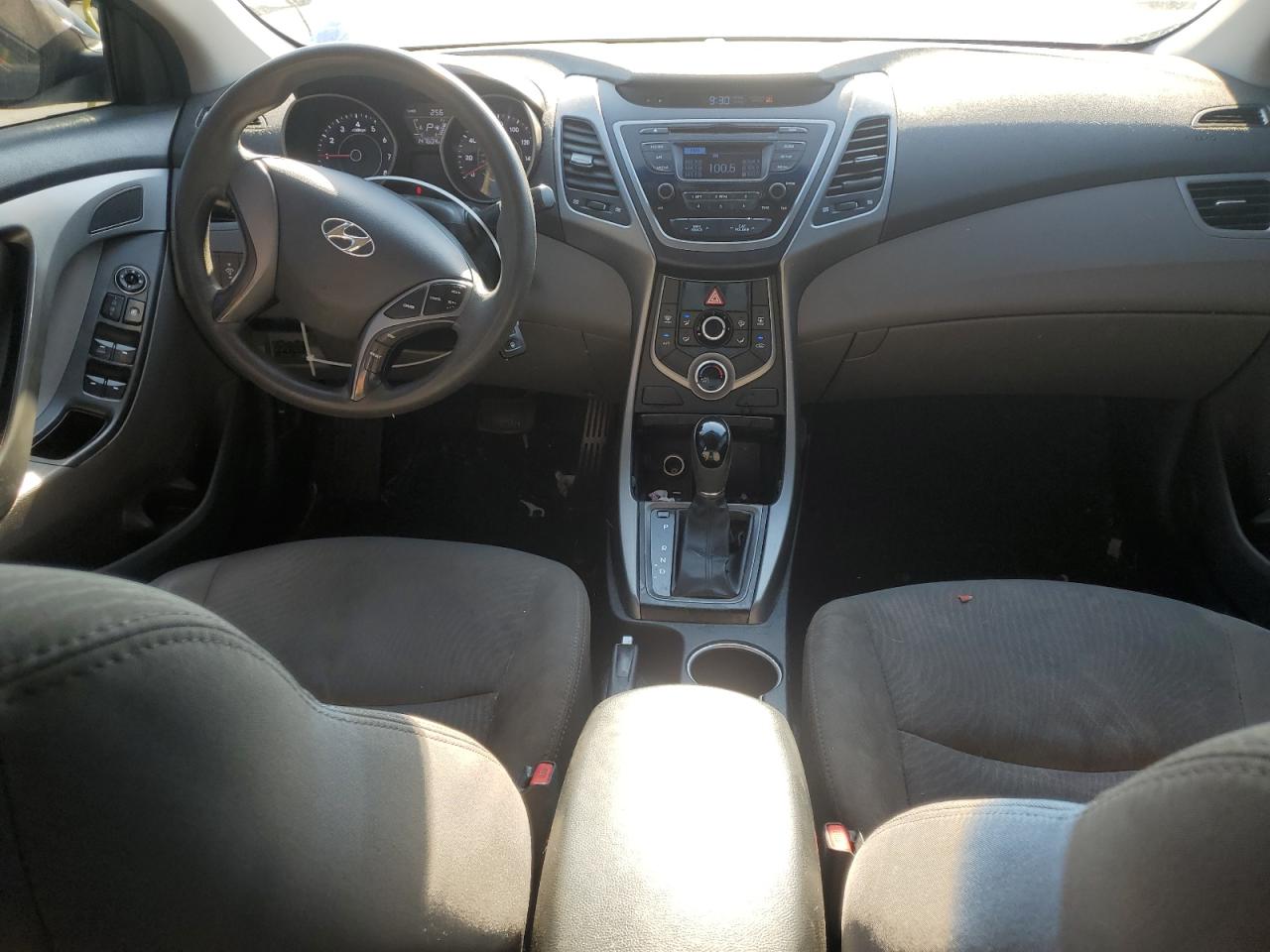 Hyundai ELANTRA Se