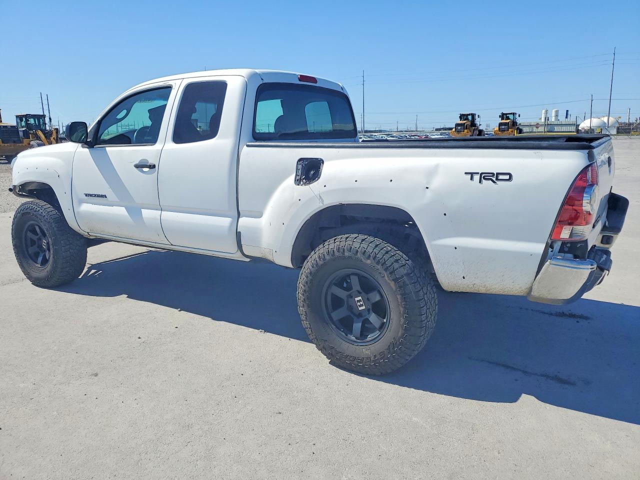 Toyota Tacoma Prerunner Access Cab
