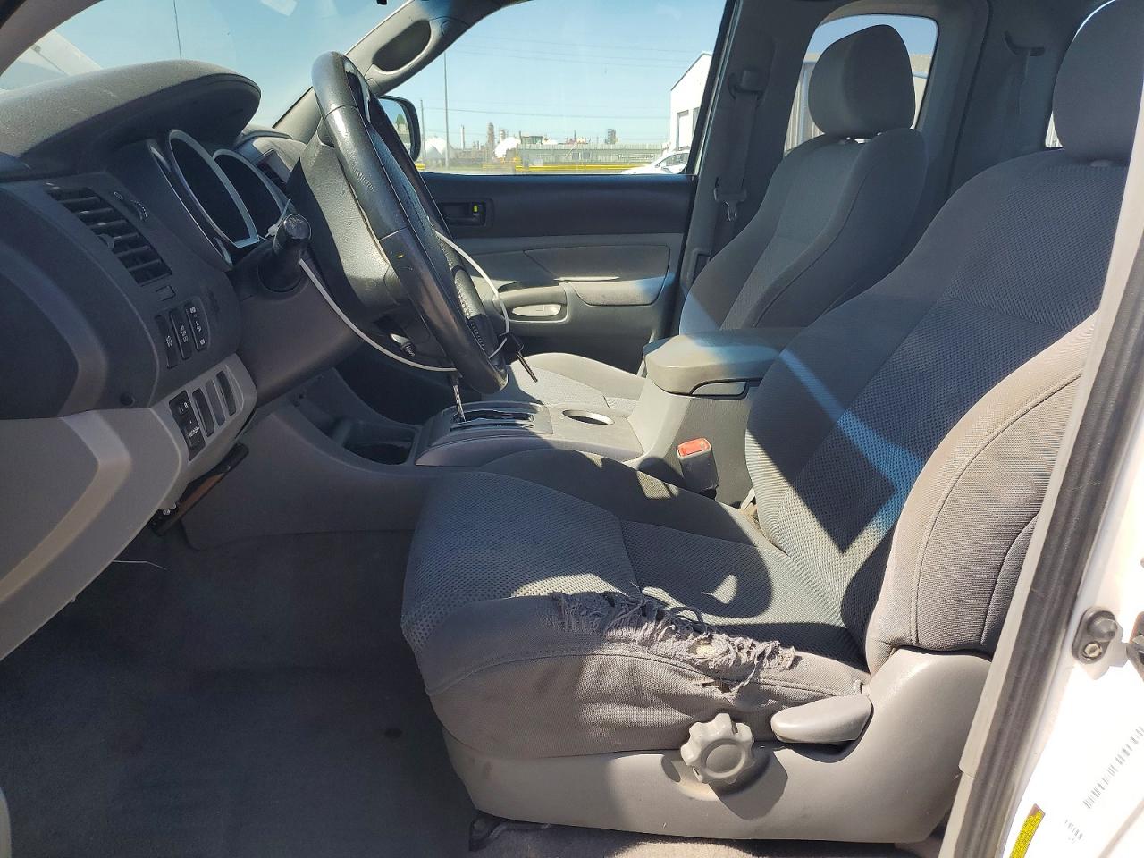 Toyota Tacoma Prerunner Access Cab