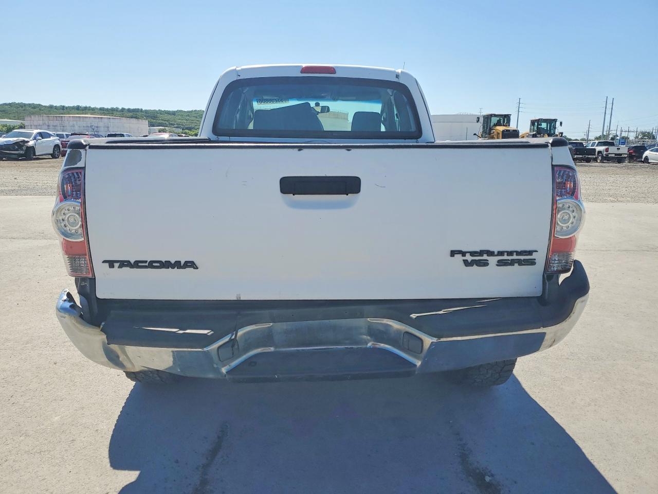Toyota Tacoma Prerunner Access Cab