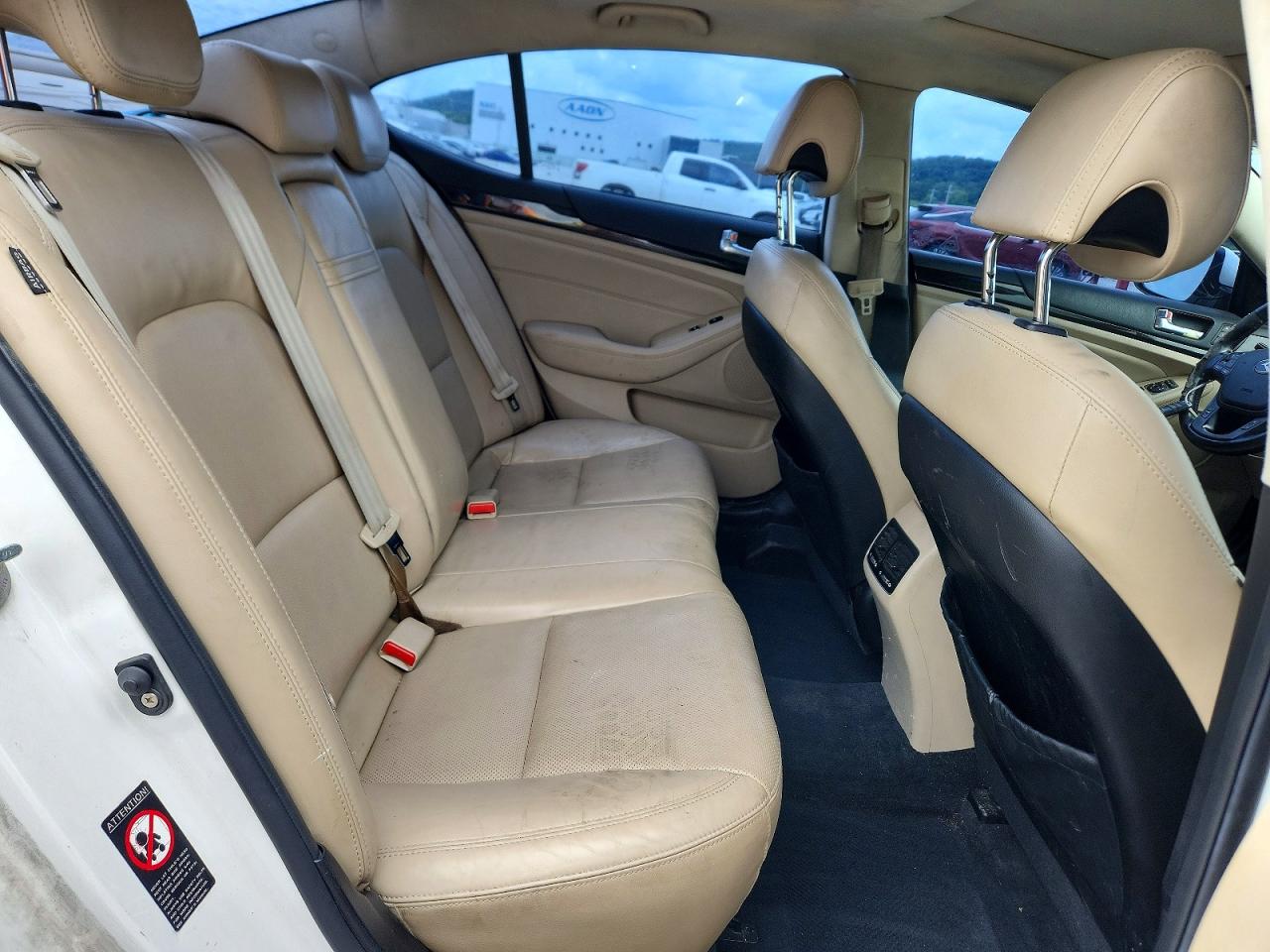Kia Cadenza Premium