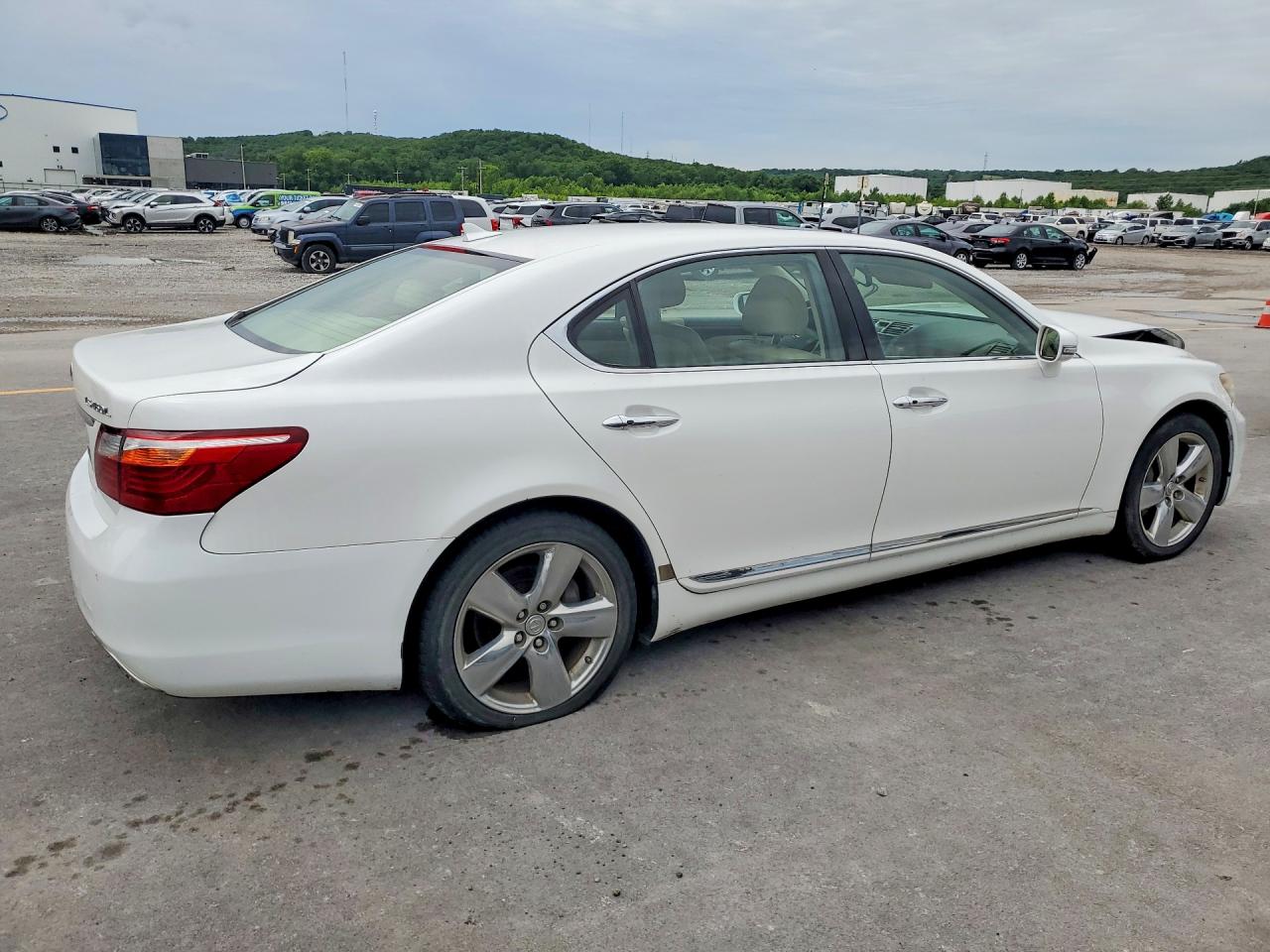 Lexus LS 460l