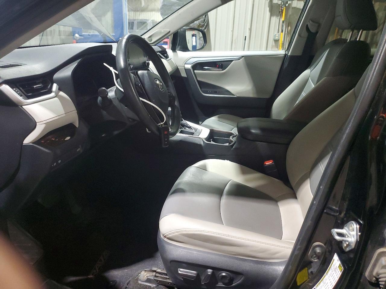 Toyota RAV4 Limited