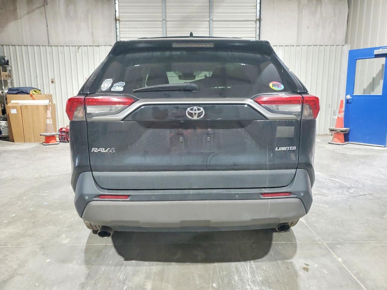 Toyota RAV4 Limited