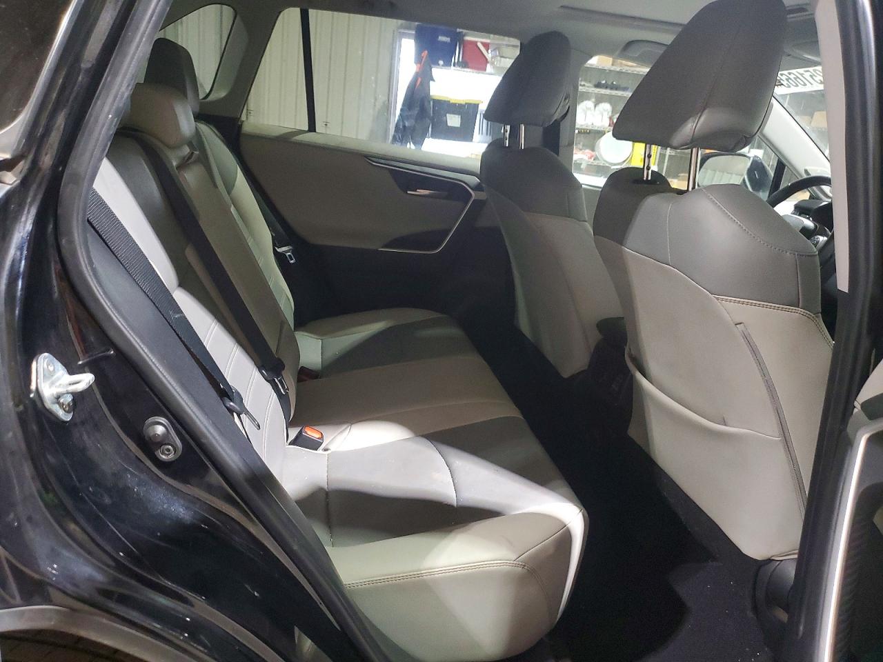 Toyota RAV4 Limited