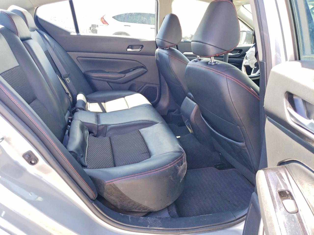 Nissan Altima Sr