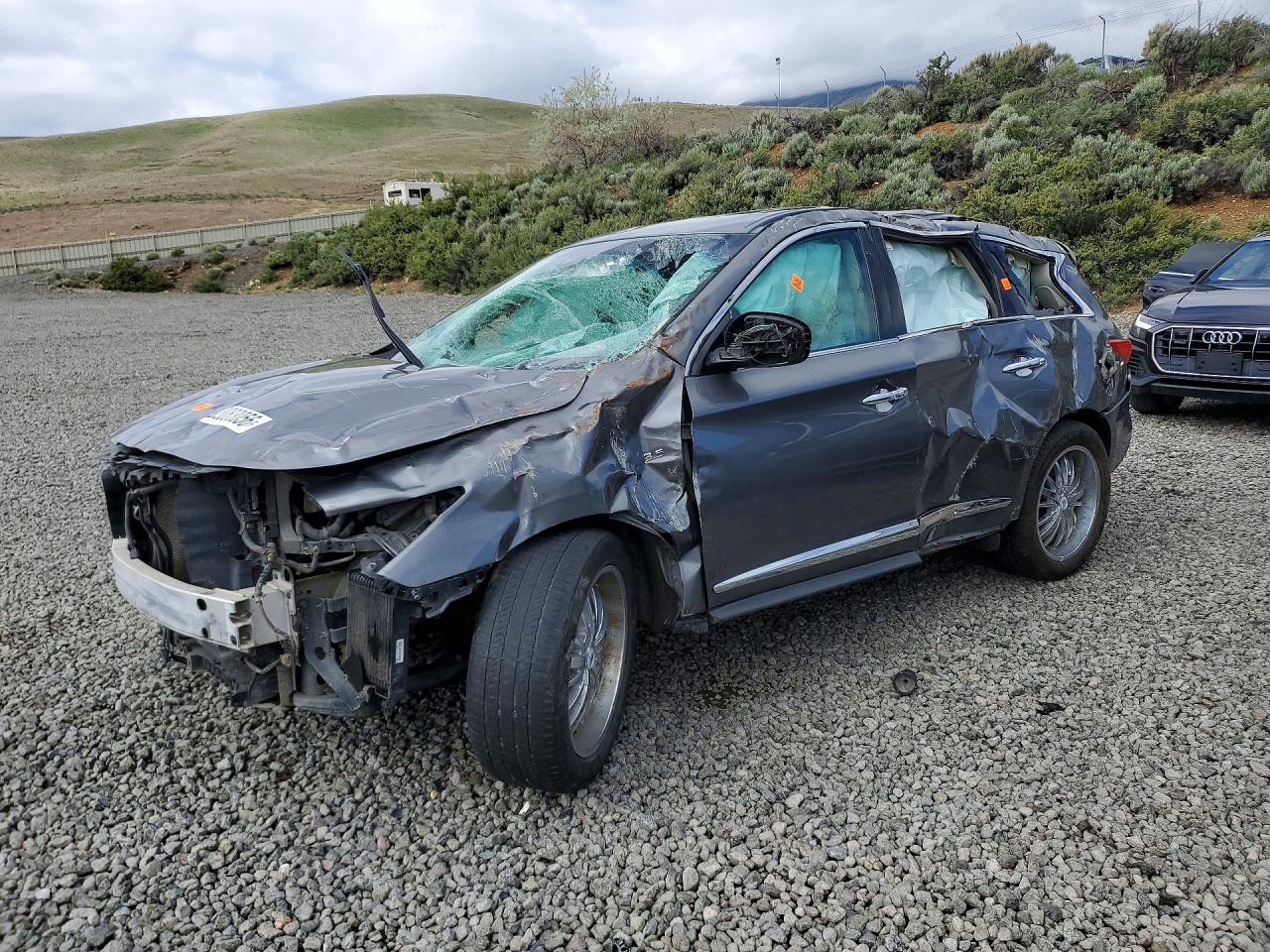 Salvage INFINITI Qx Image