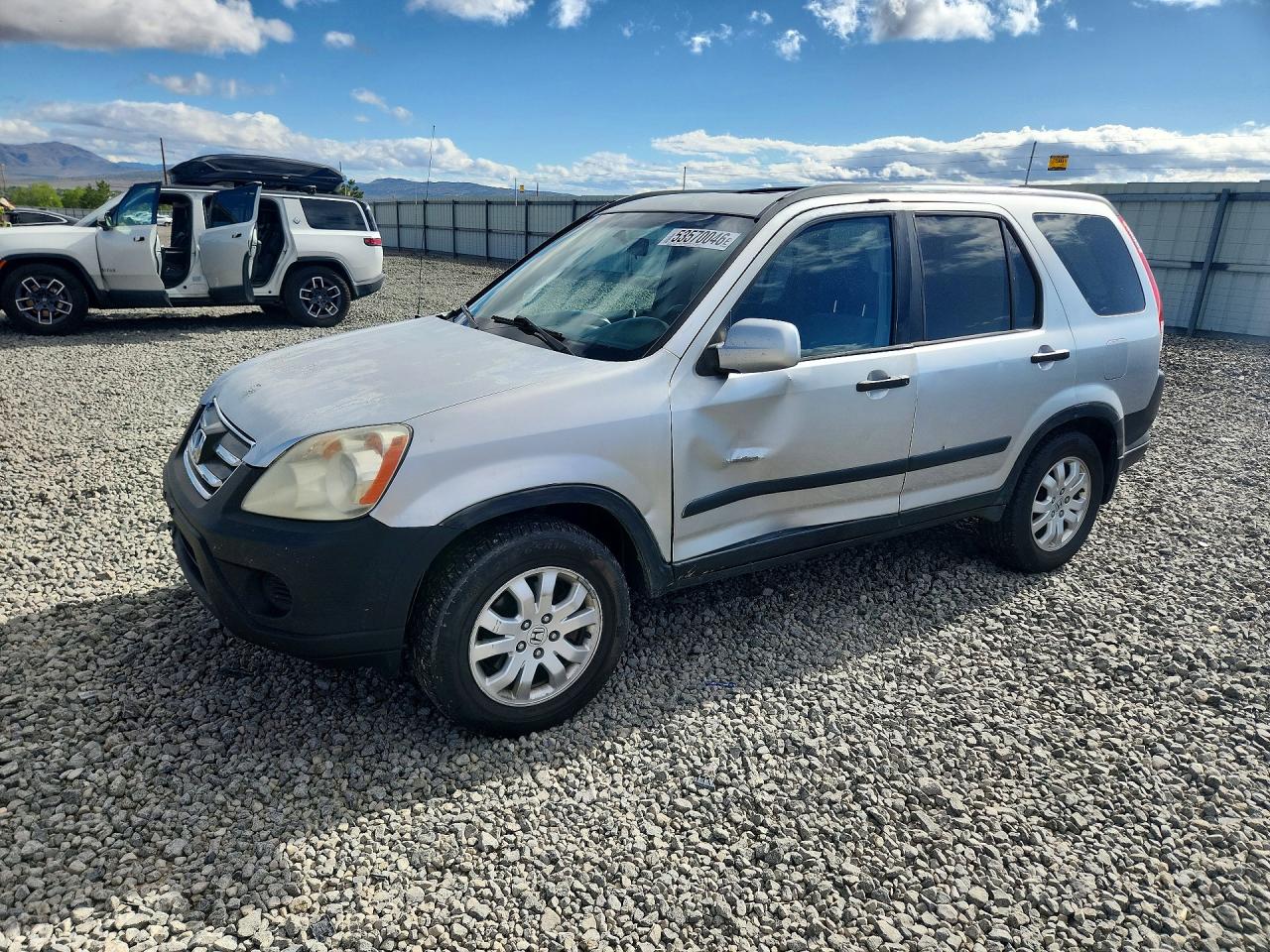 Salvage Honda Crv Image