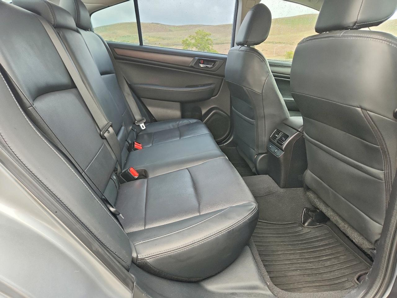Subaru Legacy 2.5i Limited