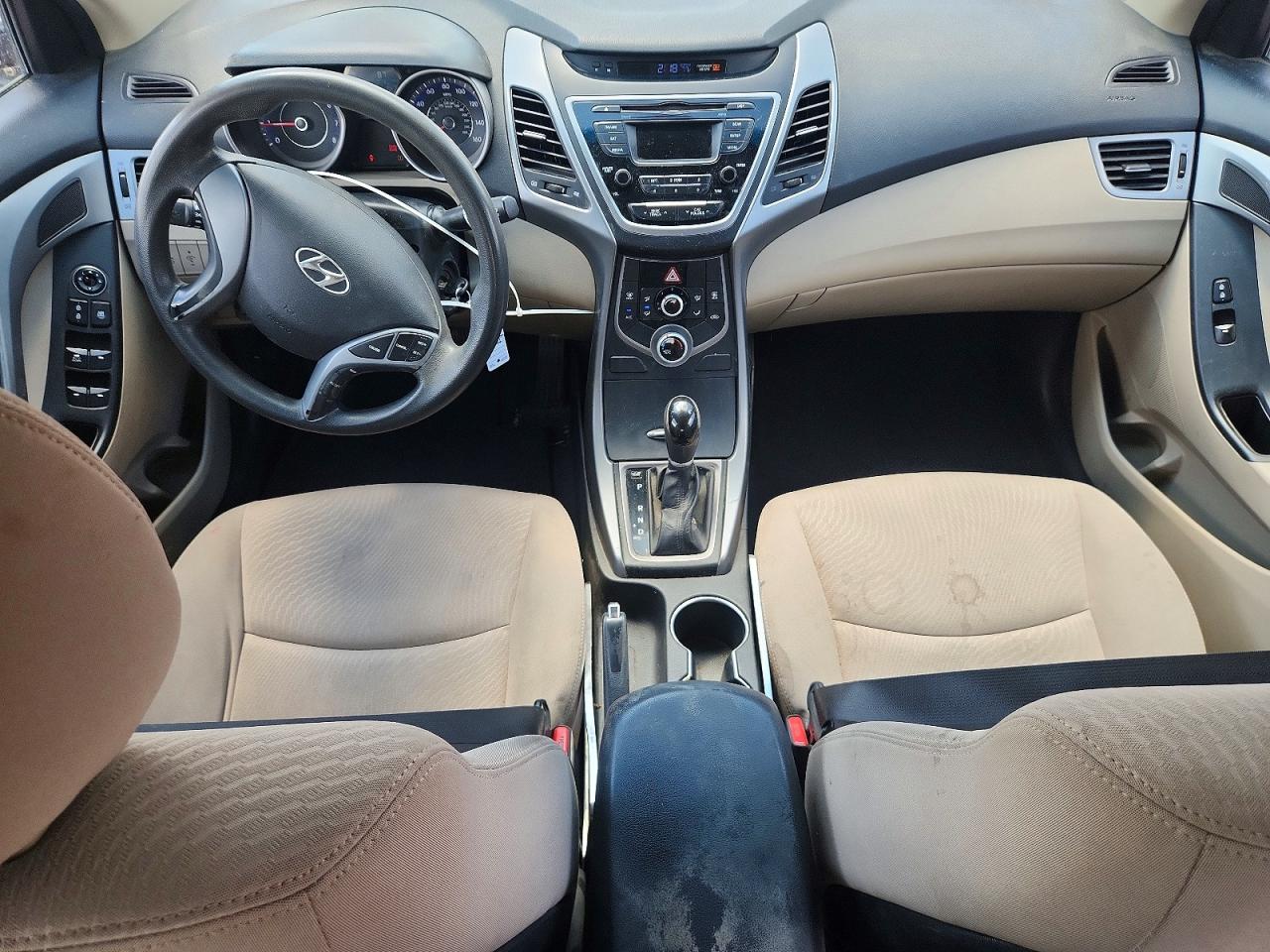 Hyundai ELANTRA Se