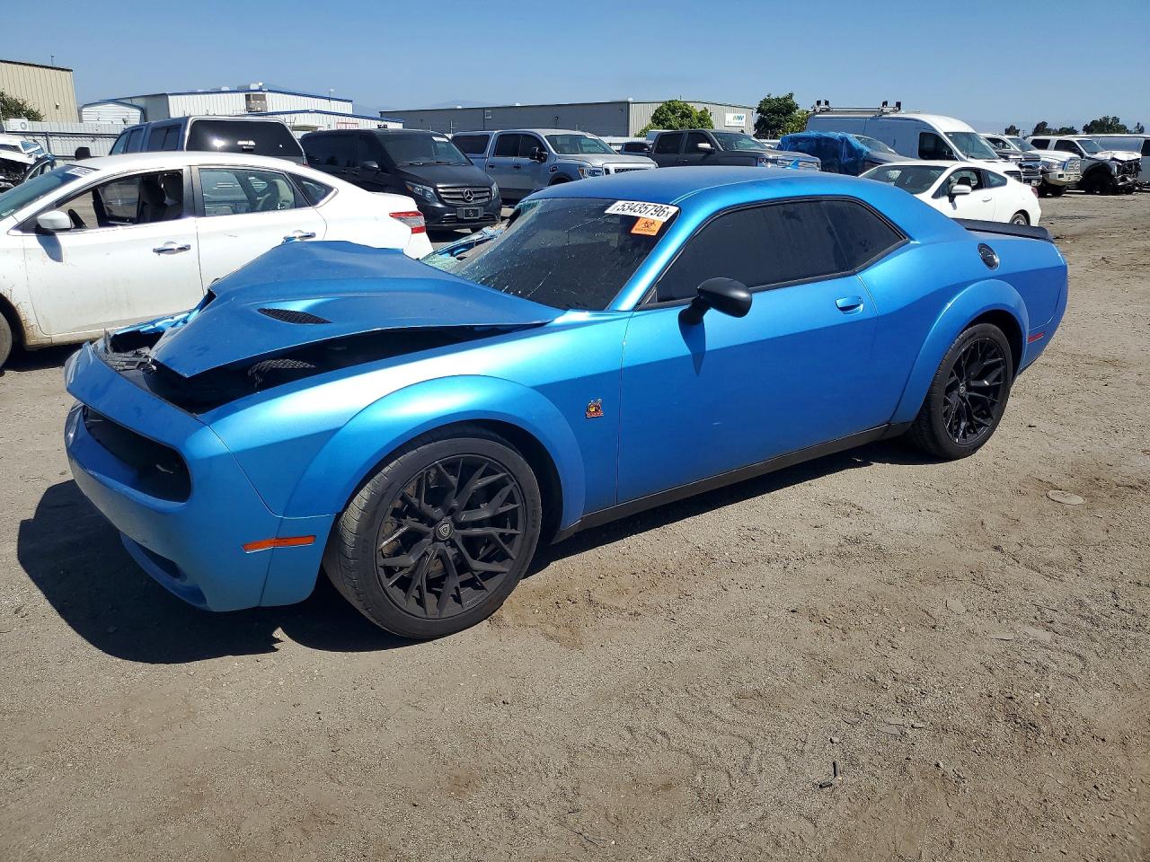 Salvage Dodge Challenger Image