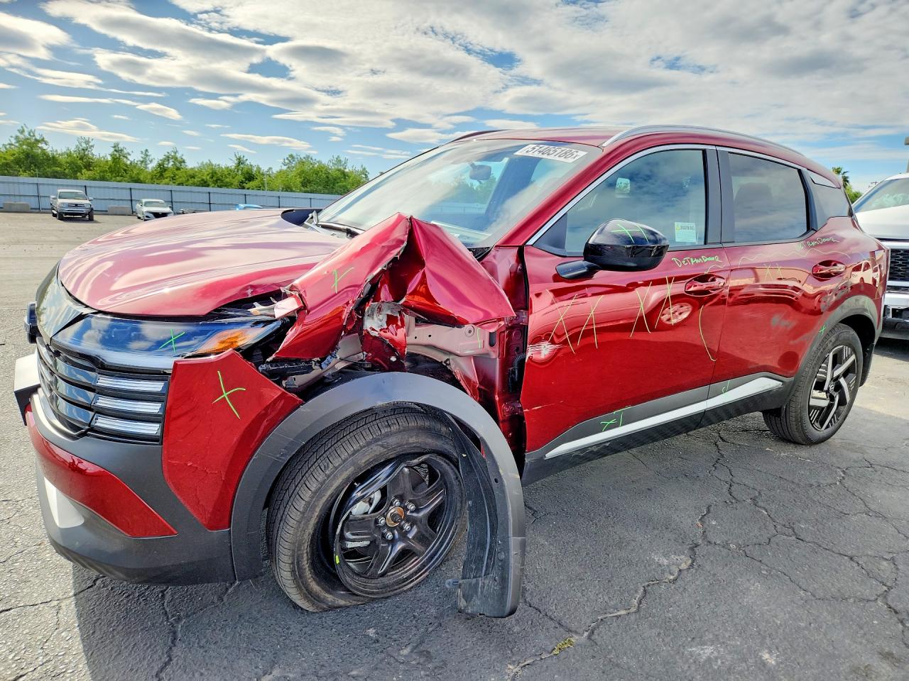 Salvage Nissan Kicks Image