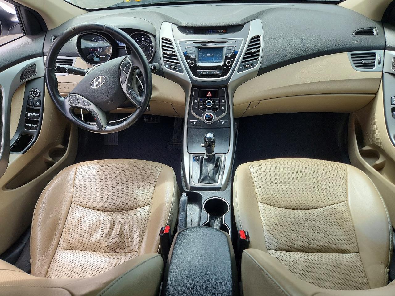 Hyundai ELANTRA Limited