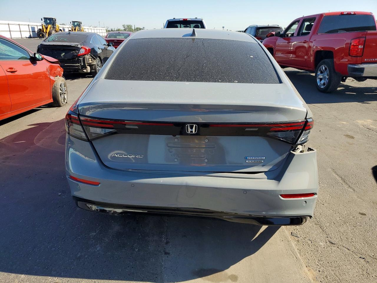 Honda Accord Touring Hybrid