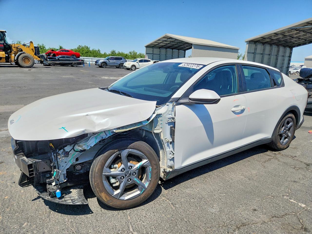 Salvage Kia K4 Image