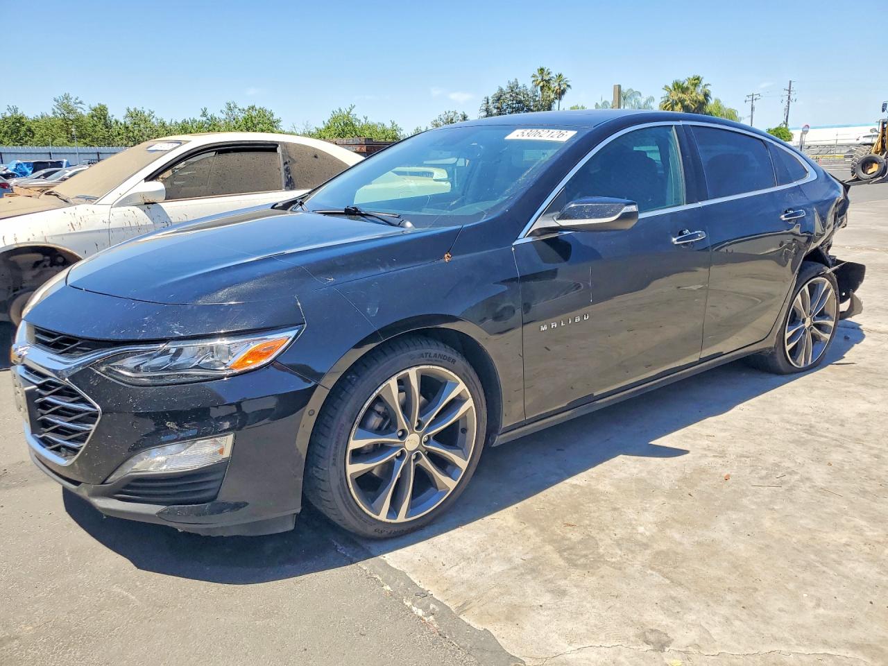 Salvage Chevrolet Malibu Image