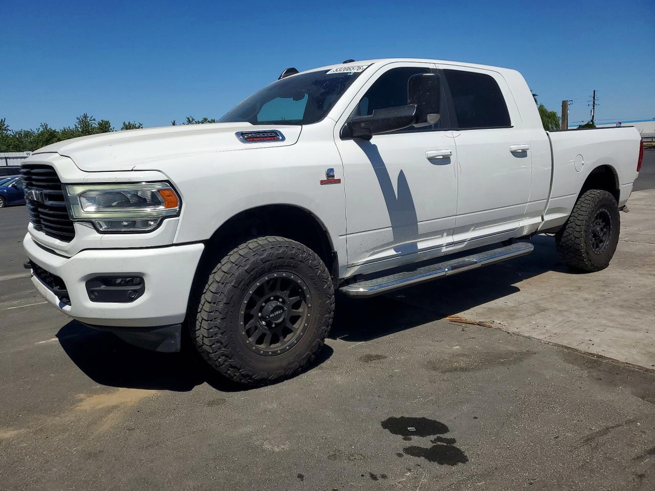 Salvage Ram 2500 Image