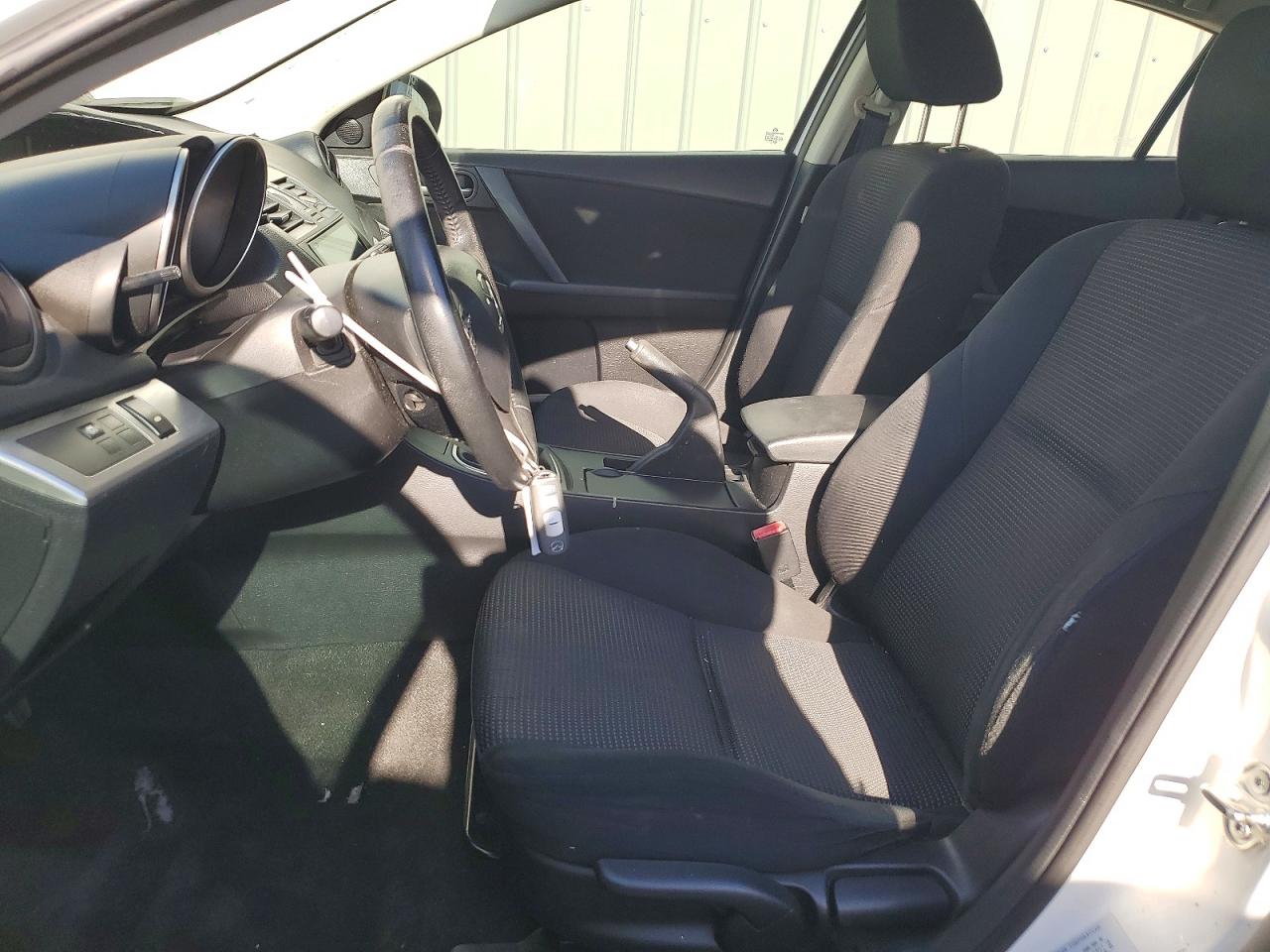 Mazda 3 I