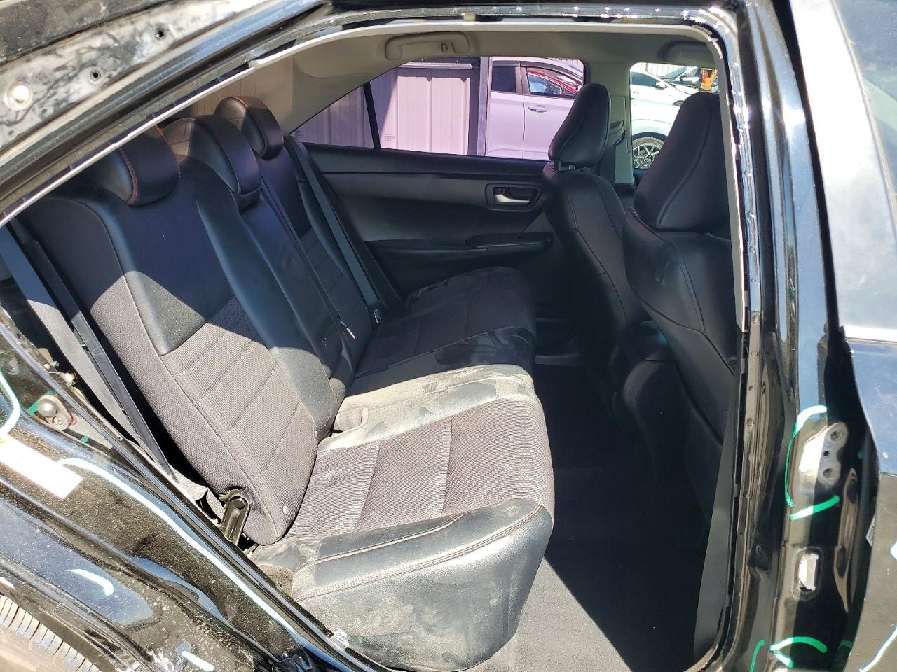 Toyota Camry Se