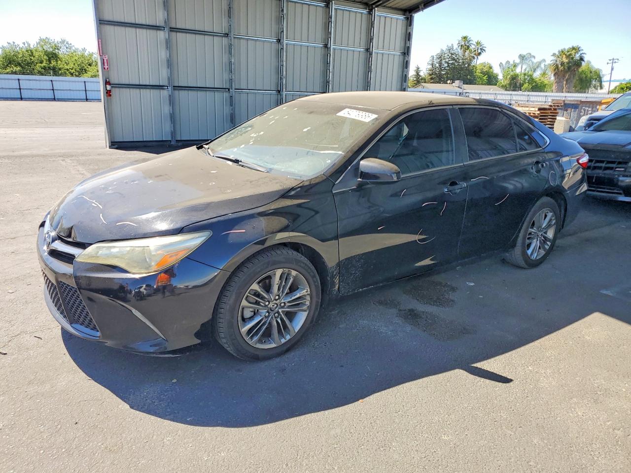 Salvage Toyota Camry Image