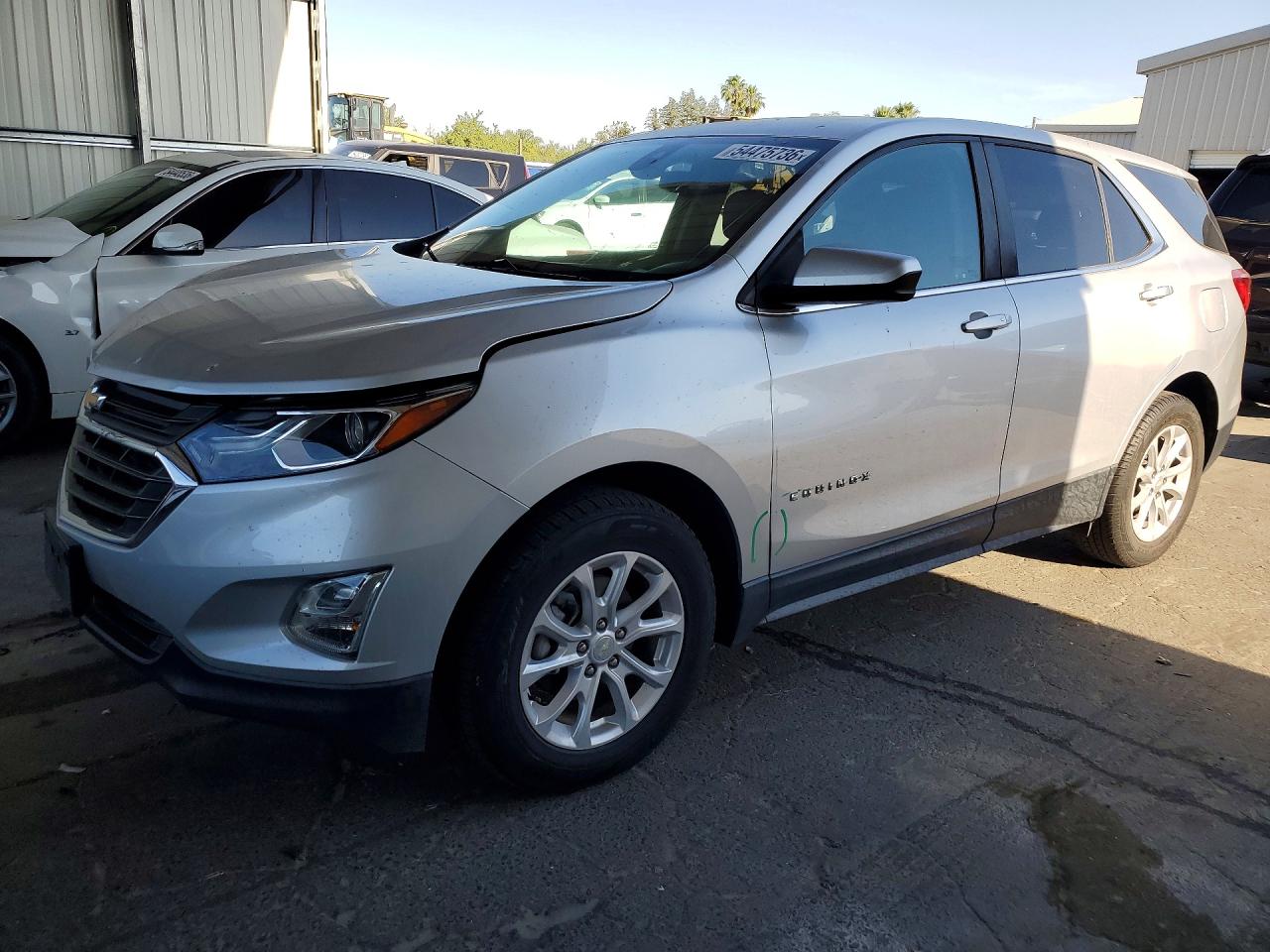 Salvage Chevrolet Equinox Image