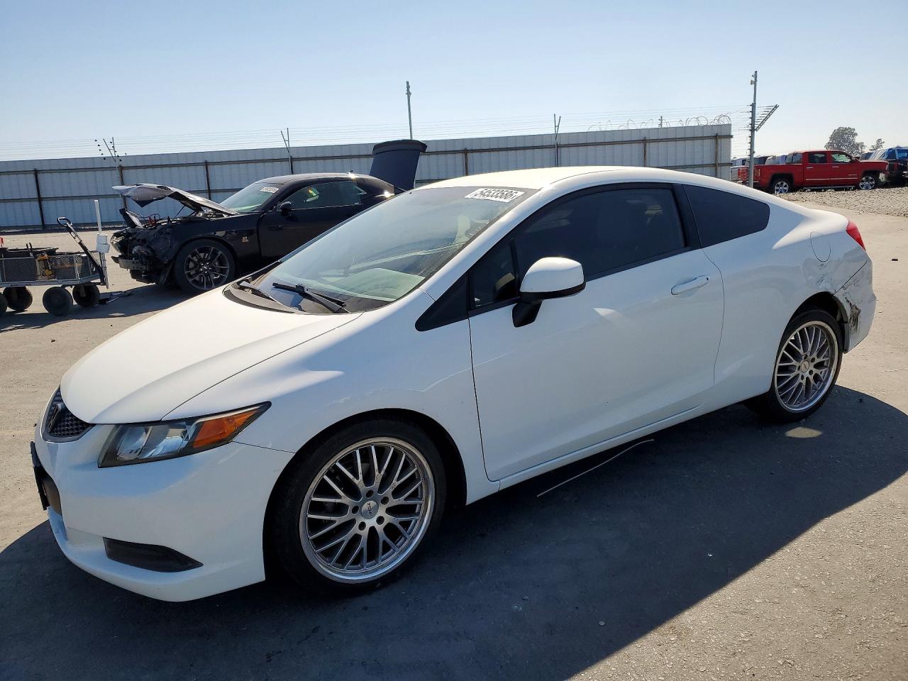 Salvage Honda Civic Image