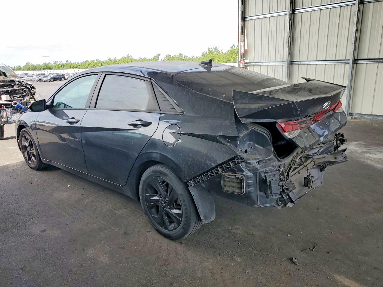 Hyundai ELANTRA Sel