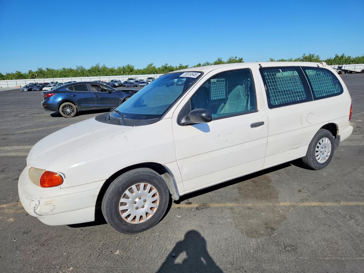 Salvage Ford Windstar Image