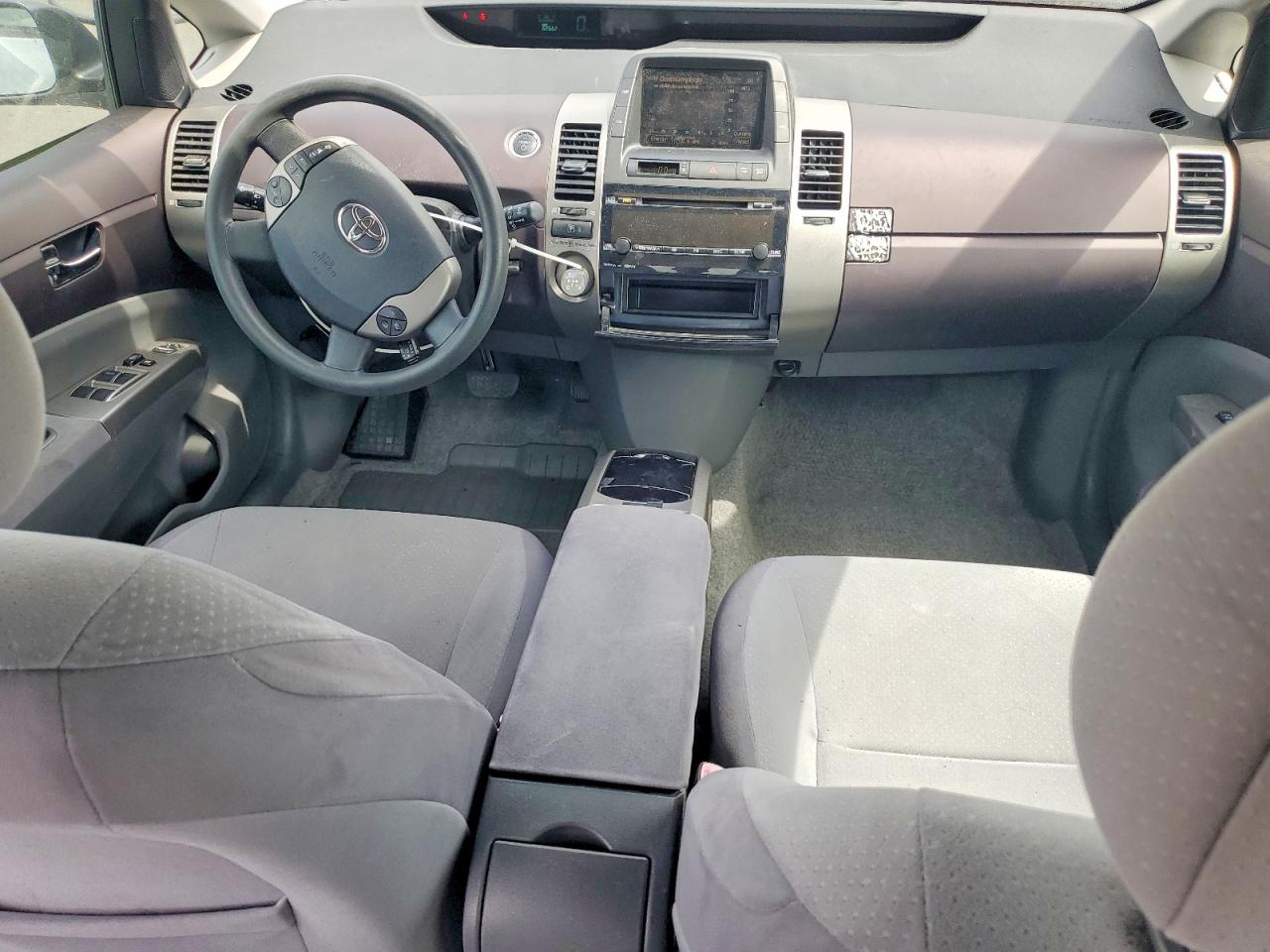 Toyota Prius Base