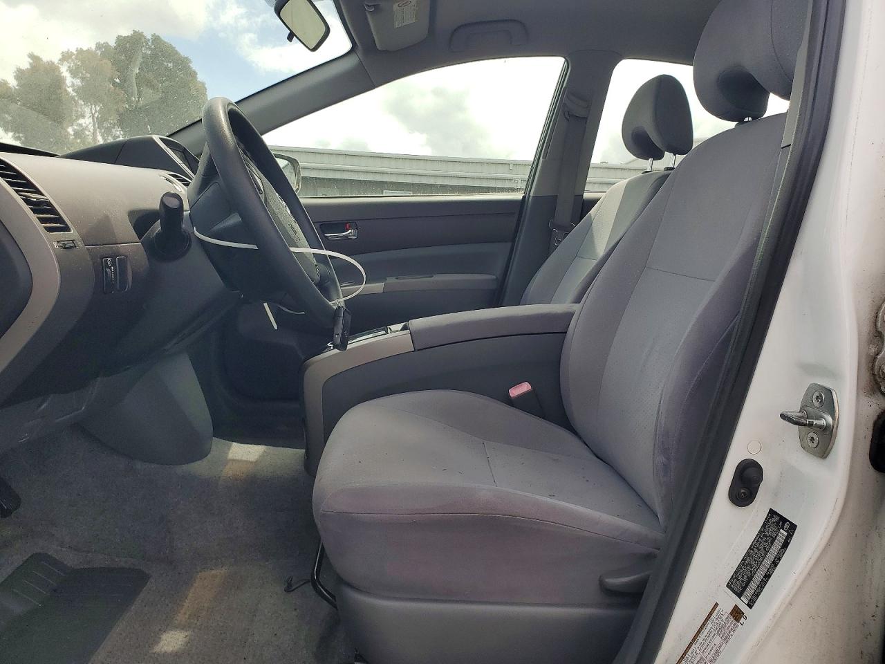 Toyota Prius Base